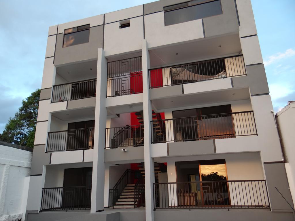 Maria'S Apartments Alajuela Kültér fotó